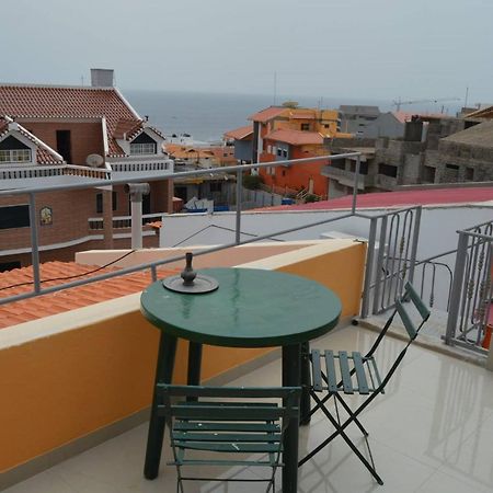 Apartamento T1 Mobiliado Com Wi-Fi 普拉亚 外观 照片